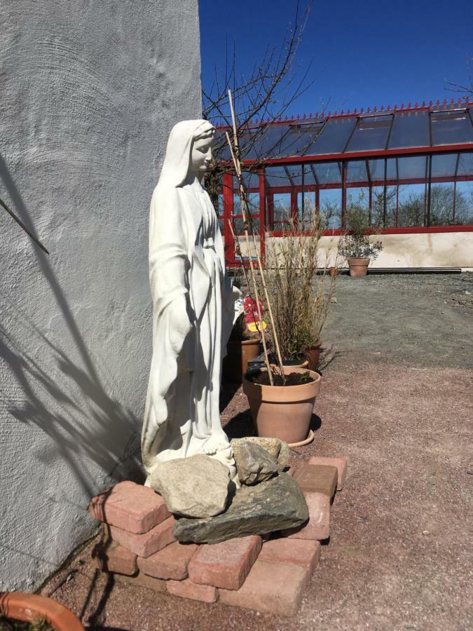 Kastanjegarden Pa Stenshuvud Kivik Buitenkant foto